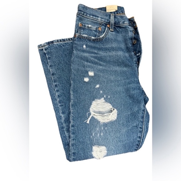 Levi's® 501 High Rise Distressed Cropped Straight Skinny Jeans - Picture 7 of 11